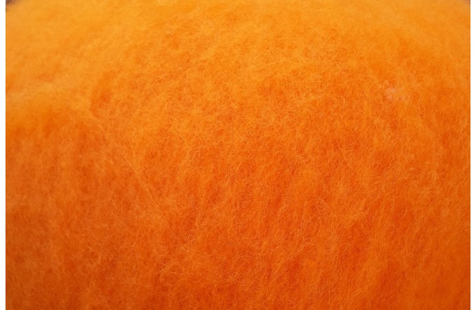 Karotten-Orange Kardierte Wolle 