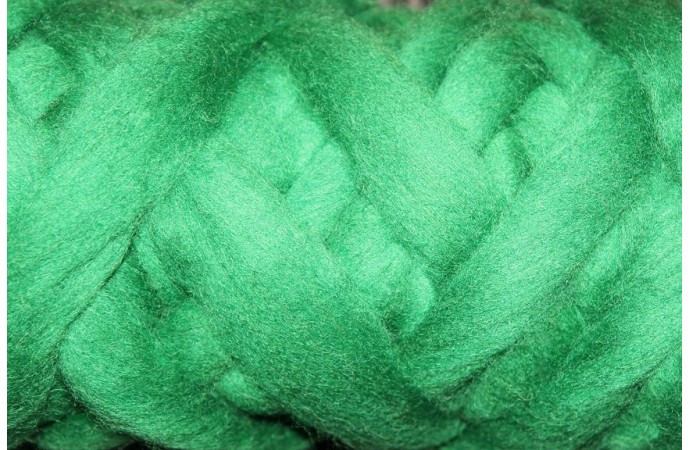 Grünes Wollvlies zum Stricken und Filzen | 25-28 Mikron