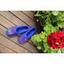 Handgefertigte kornblumenblaue Filzpantoffeln mit Blumen | FilzWolleWelt